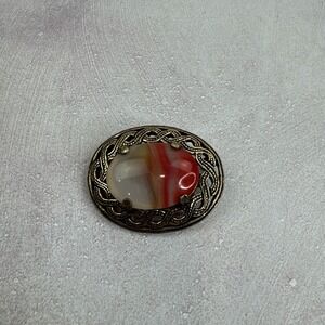 Brooch Vintage Orange Red White Gold Tone‎ Brass Classy